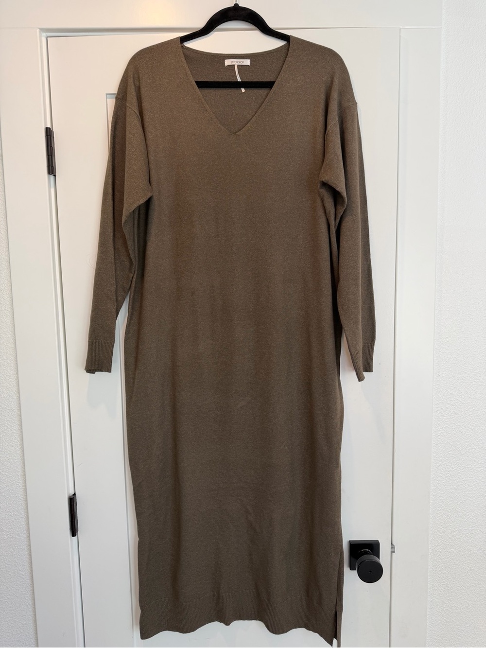 Vince Olive V-Neck Long Sleeve Knit Midi Dress